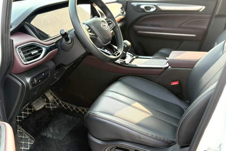 Used GAC Trumpchi M6 2023 PRO 270T DCT Luxury Edition
