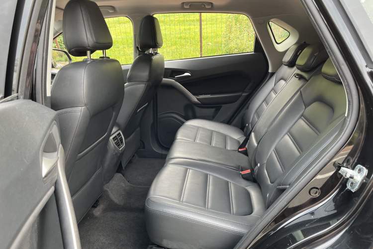 Used MG GS 2016 1.5TGI Manual Value Edition
