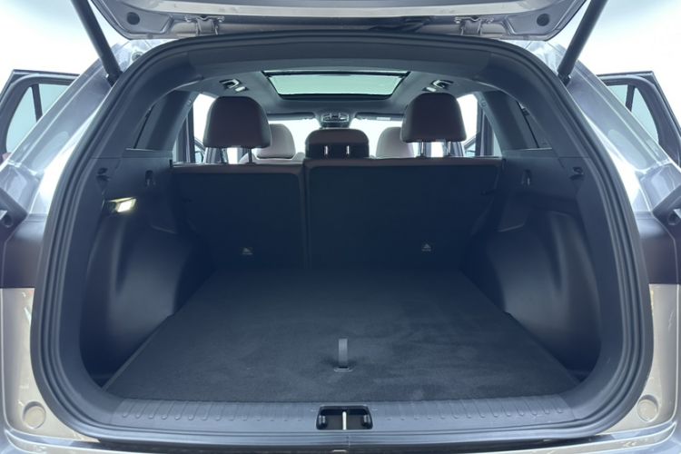 Used Geely Auto Monjaro L 2024 2.0TD High-Power Automatic Two-Wheel Drive Yunqi Version