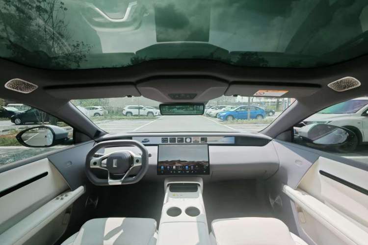 Used Avatr 06 2025 Pro Range-Extended Edition