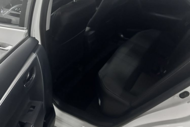 Used Toyota Corolla 2017 Revised Dual-Engine 1.8L E-CVT Luxury Edition