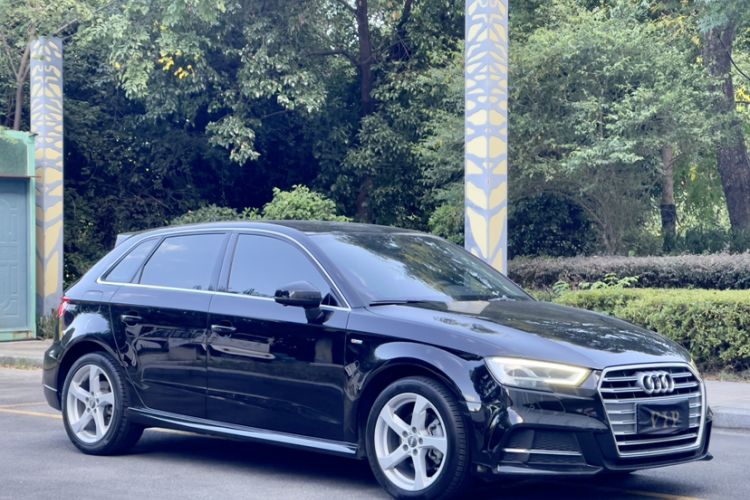 Used Audi A3 2020 Sportback 35 TFSI Fashion Edition China VI Emission Standard
