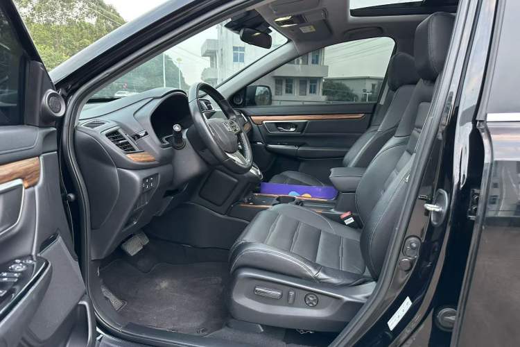 Used Honda CR-V 2021 240TURBO CVT 2WD Fashion Edition