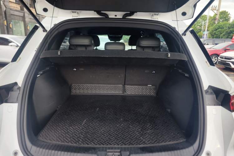 Used BYD Song Pro New Energy 2025 Second-Generation DM-i 75KM Leading Edition Trunk