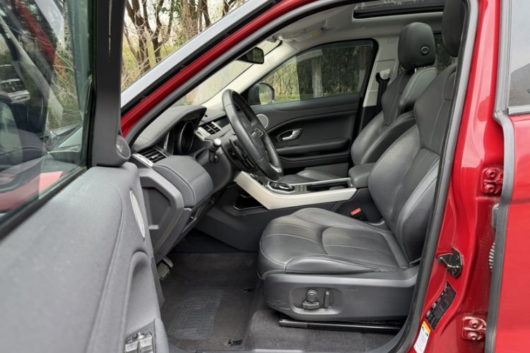 Used Land Rover Range Rover Evoque 2018 240 PS SE Smart Brilliance Edition