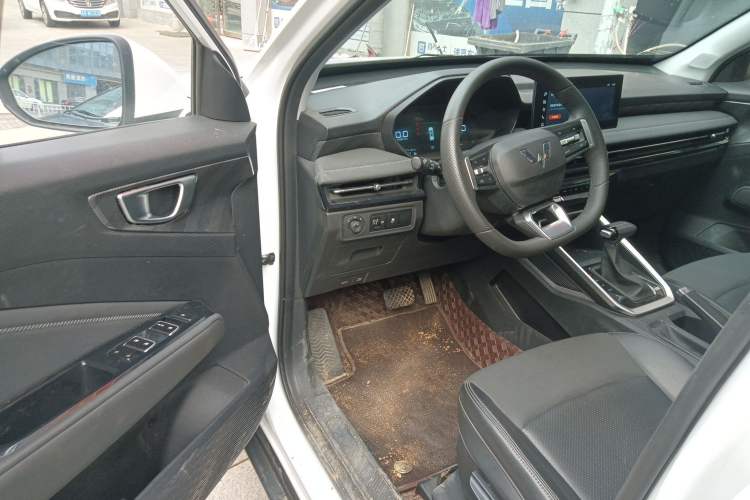 Used Wuling Alvez 2022 1.5L CVT Comfort Edition