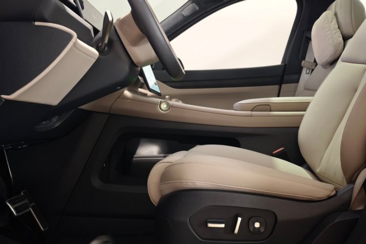 Used Nio ES8 2024 75 kWh
