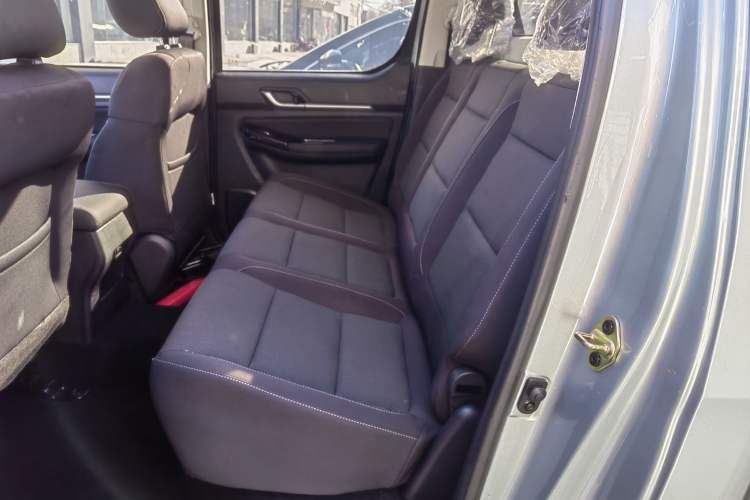 Used Foton Conqueror 3 2020 2.4L Explorer 3 Two-Wheel Drive E-commerce Edition Low Cargo Bed Long Wheelbase 4K22D4M