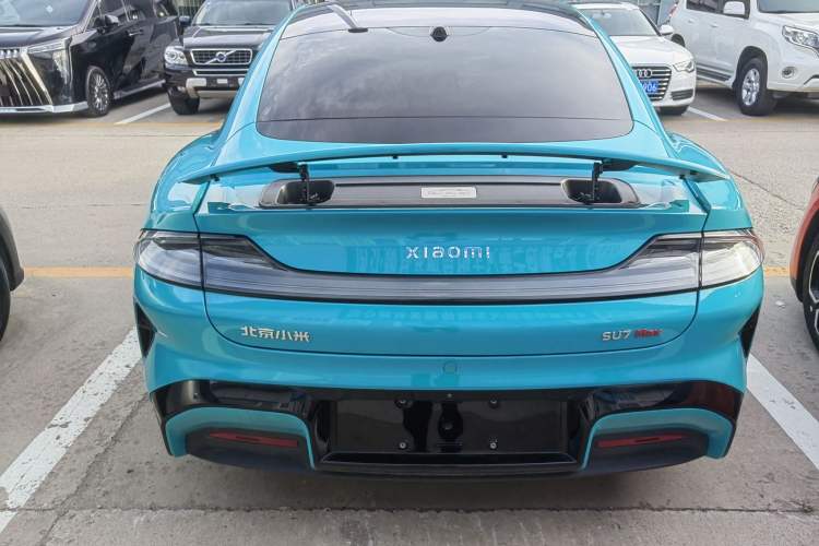 Used Xiaomi Auto SU7 2024 Four-Wheel-Drive Max Founder's Edition
