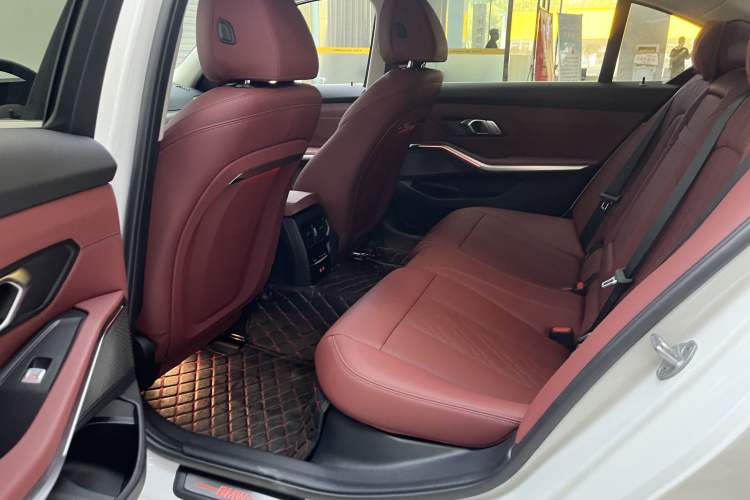 Used BMW i3 2025 eDrive 35 L