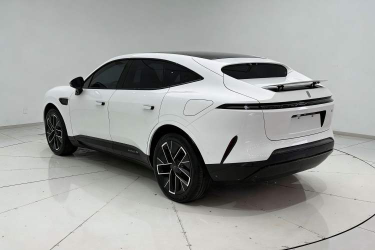 Used Avatr 11 2025 Year Updated Max Extended-Range Version Exterior 3