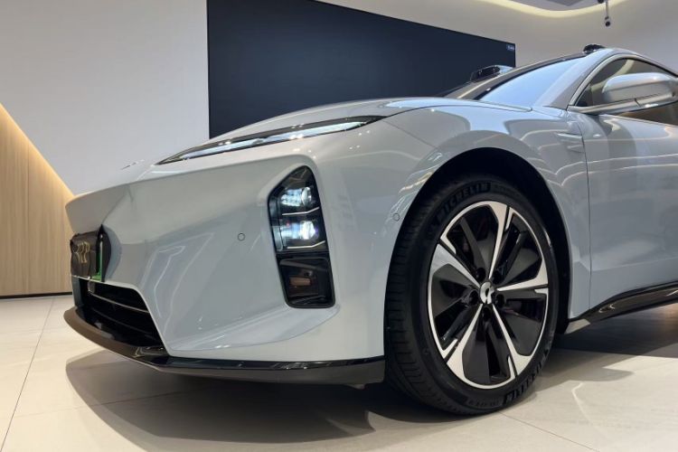 Used Nio ET5T 2025 75 kWh Touring
