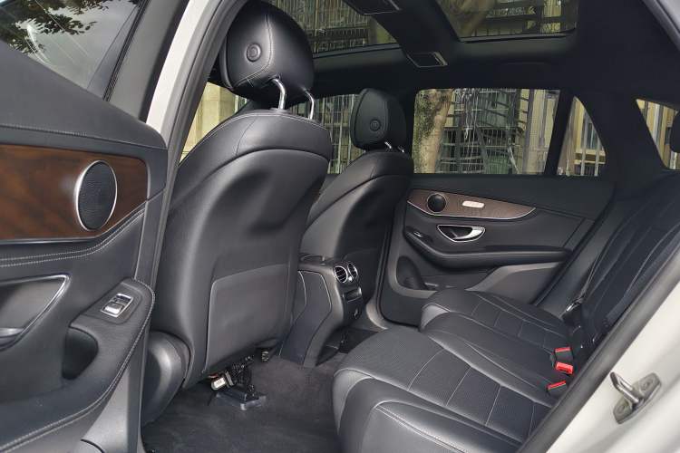 Used Mercedes-Benz GLC 2020 GLC 300 L 4MATIC Dynamic Edition
