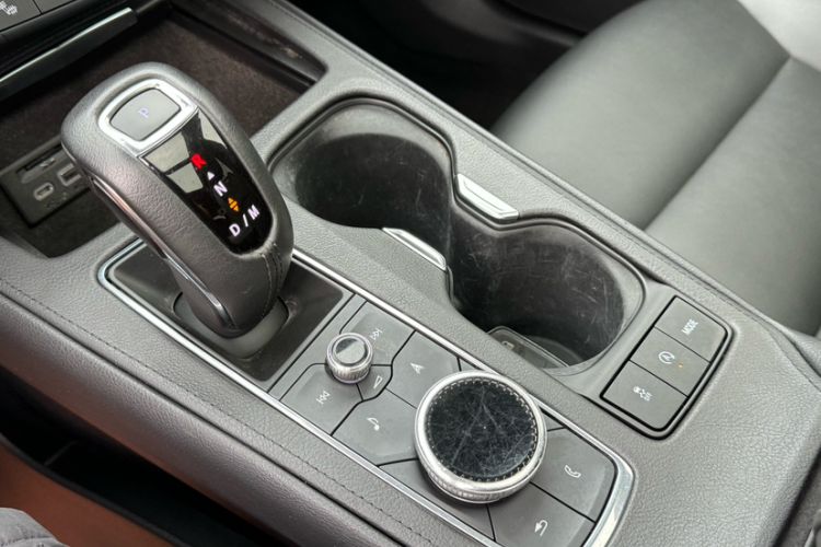 Used Cadillac XT4 2018 28T Two-Wheel Drive Leading Version