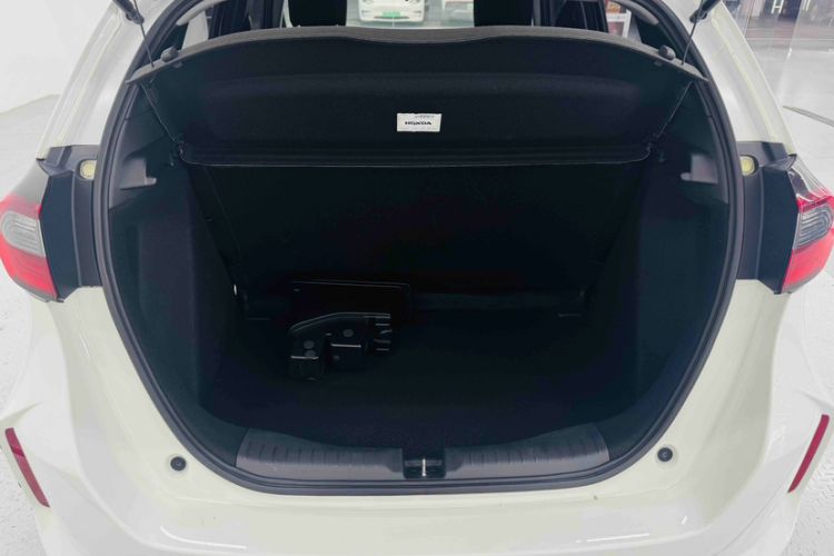 Used Honda Fit 2021 1.5L CVT Trend Edition Trunk