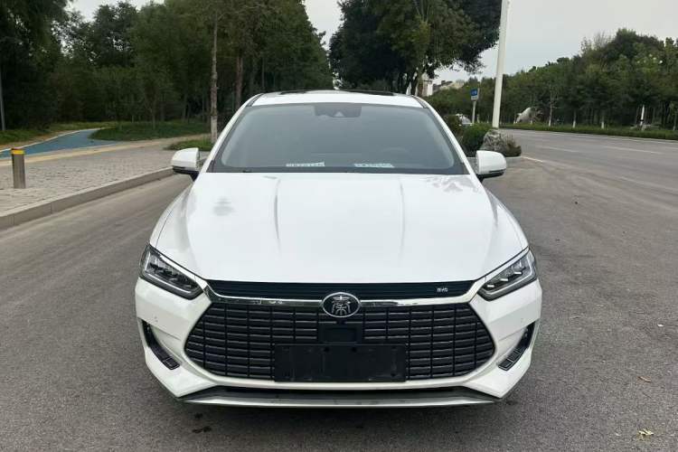 Used BYD Qin Pro New Energy 2019 EV Super Edition High-Power Long-Range Smart-Connected Cutting-Edge Model