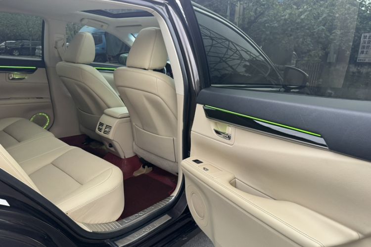 Used Lexus ES 2014 250 Elite Edition
