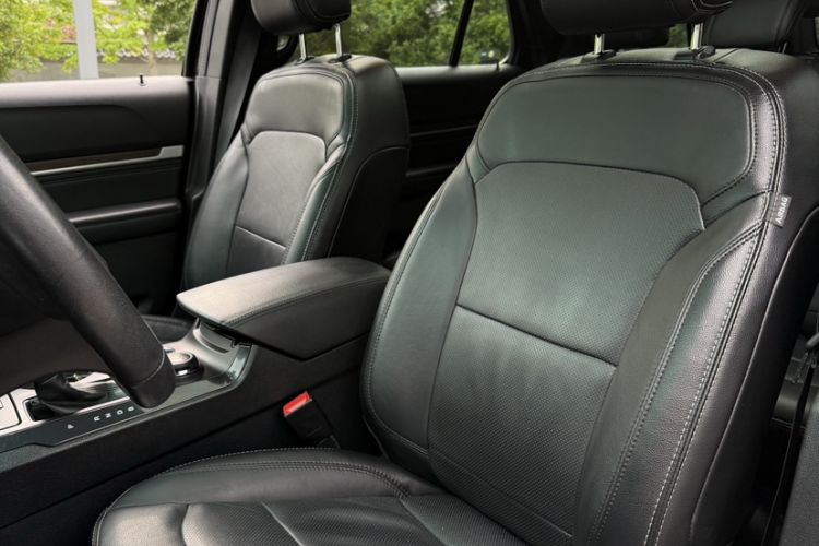 Used Ford Explorer 2016 2.3T Elite Edition
