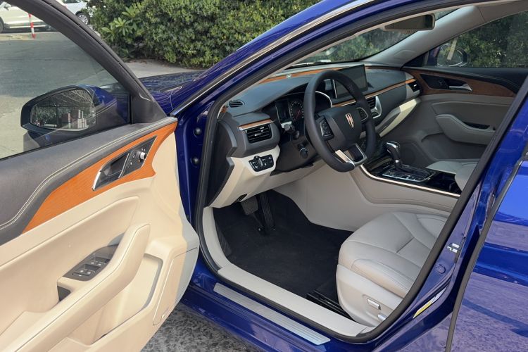 Used Hongqi H5 2019 30TD Smart Connect Dynamic Edition
