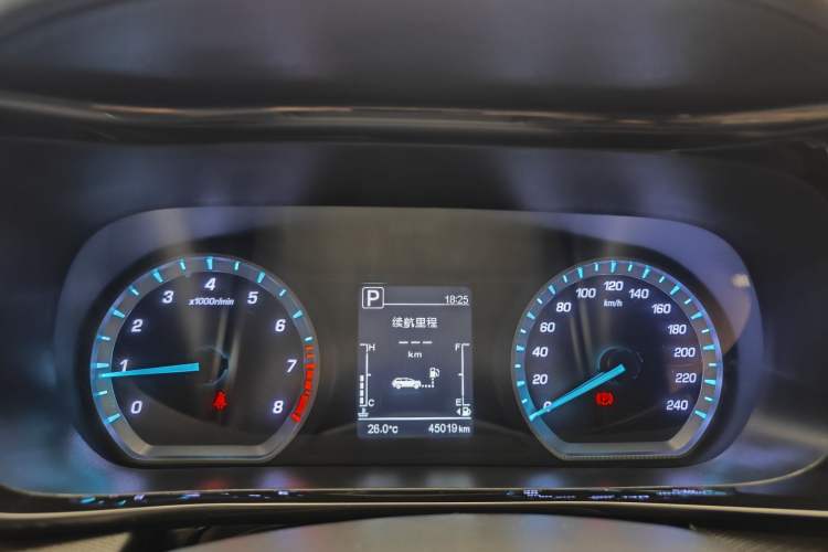 Used CHANGAN OSHAN X5 2021 1.5T DCT Luxury Edition Odometer Close Up