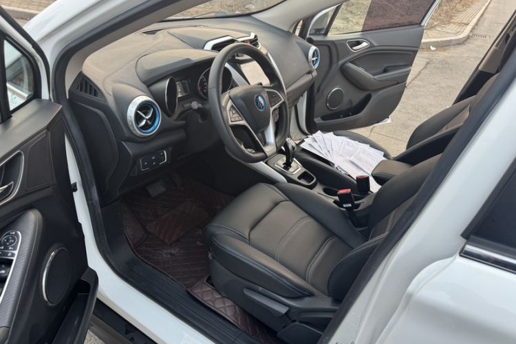 Used BYD Yuan New Energy 2019 EV360 Smart Connect Leading Model