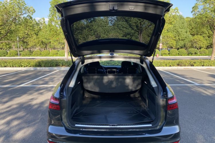 Used Audi A6 (Import) 2023 allroad quattro 55 TFSI Prestige Off-Road Model
