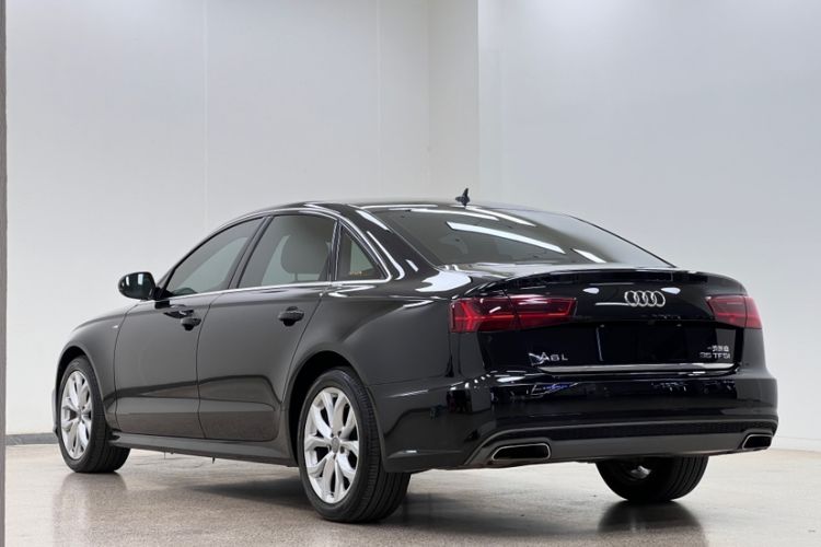 Used Audi A6L 2018 30th Anniversary Edition 35 TFSI Fashion Model
