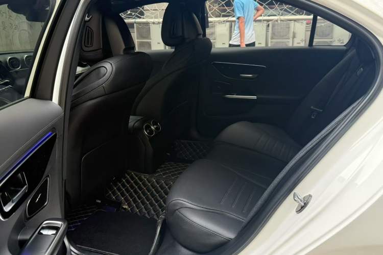 Used Mercedes-Benz C-Class New Energy 2023 Second Facelift C 350 eL Interior 3