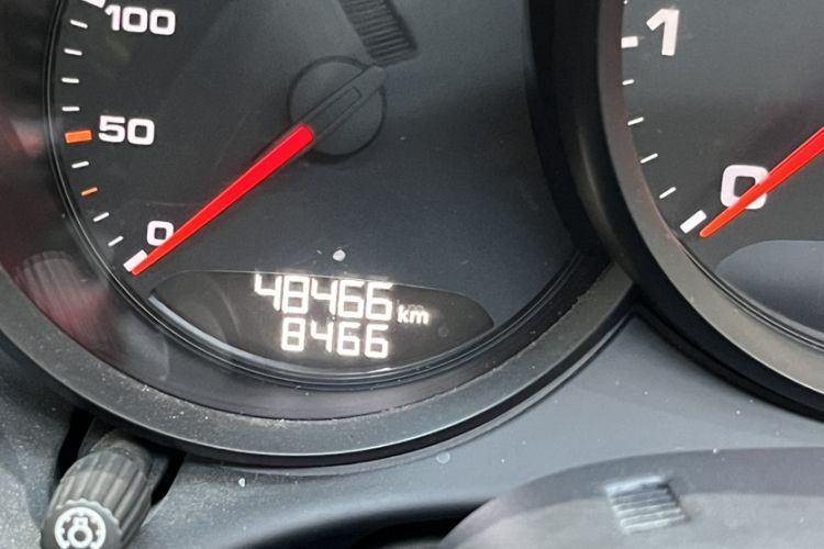 Used Porsche 718 2019 Boxster T 2.0T Interior 4