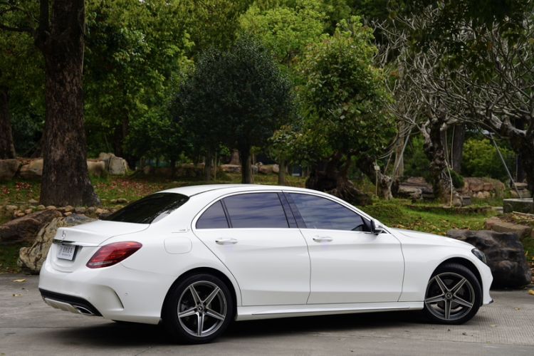 Used Mercedes-Benz C-Class 2017 C 180 L Sport Edition Exterior 11