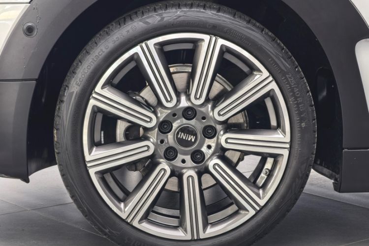 Used MINI Clubman 2023 Refresh 1.5T COOPER Connoisseur Exterior 1