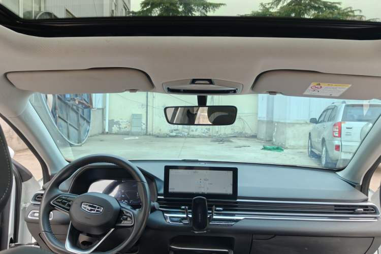 Used Geely Auto Emgrand 2022 4th Generation 1.5L CVT Luxury Model
