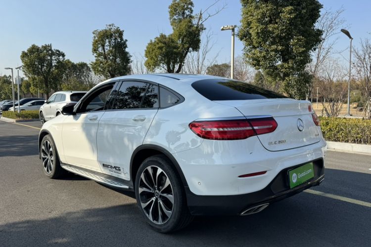 Used Mercedes-Benz GLC Coupe 2018 GLC 260 4MATIC Coupe SUV
