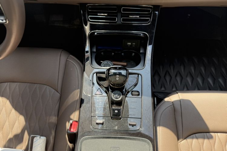 Used BYD Han 2023 EV Champion Edition 605KM Front-Drive Premium Model