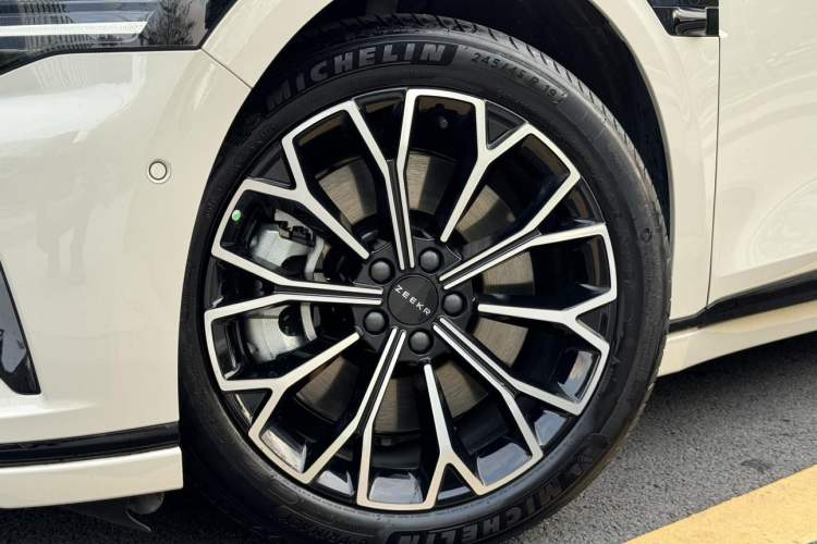 Used Zeekr 007GT 2025 Rear-Drive Intelligent Driving Version 75 kWh Exterior 9