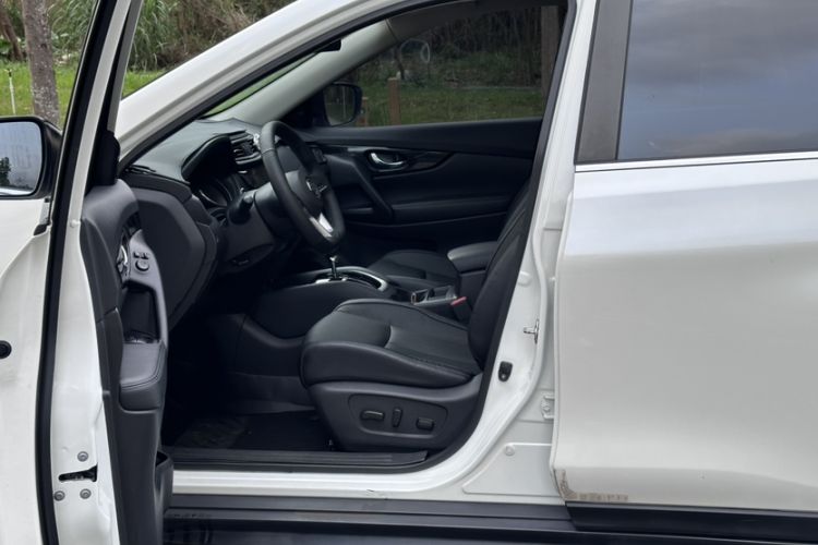 Used Nissan X-Trail 2020 2.0L XL ITS CVT 2WD SmartConnect Comfort Edition Left Front Seat