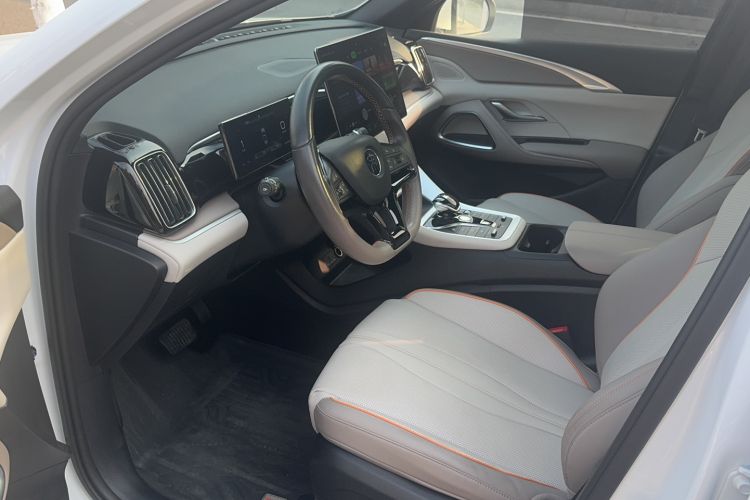 Used BYD Song Pro New Energy 2024 HONOR Edition DM-i 110KM Excellence Model