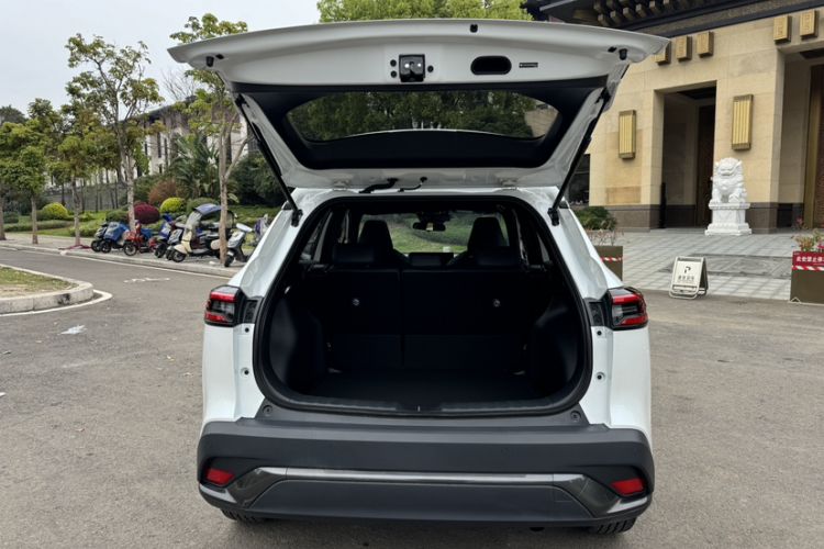 Used Toyota FRONTLANDER 2026 Model 2.0L CVT Luxury Edition