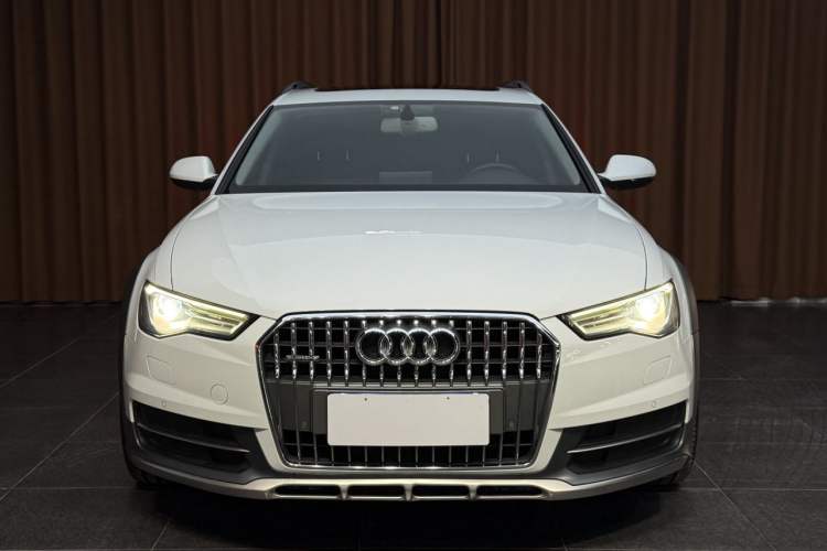 Used Audi A6 2015 3.0T allroad quattro