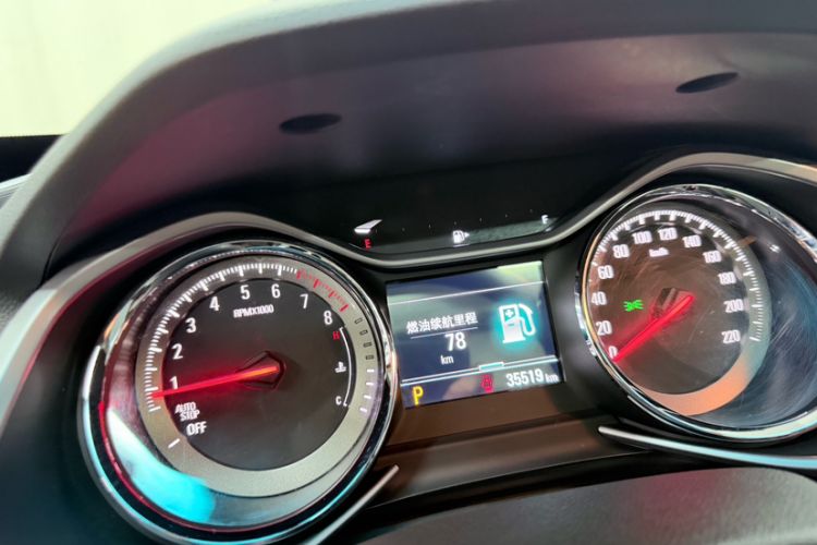 Used Chevrolet Orlando 2019 Redline 530T Automatic Luxury Edition (5-seat model) – China VI Standard Odometer Close Up