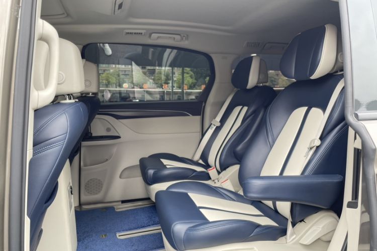 Used Buick GL8 2021 ES Landtrek 653T Comfort Edition