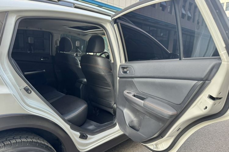 Used Subaru XV 2015 2.0i Special Edition Sport Model
