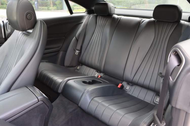 Used Mercedes-Benz E-Class 2017 E 200 Coupe Interior 9
