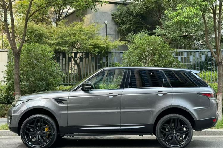 Used Land Rover Range Rover Sport 2016 3.0 SC V6 HSE DYNAMIC
