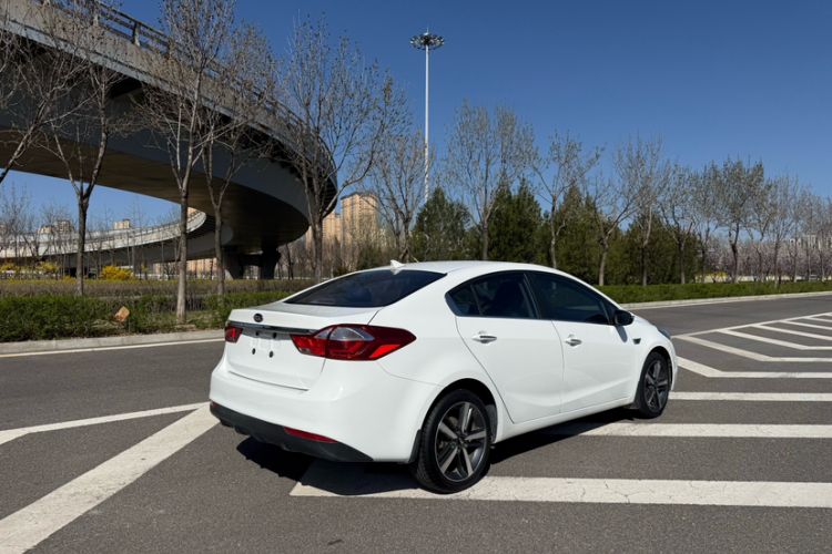 Used Kia K3 2017 1.6L Automatic 15th Anniversary Special Edition GLS Exterior 6