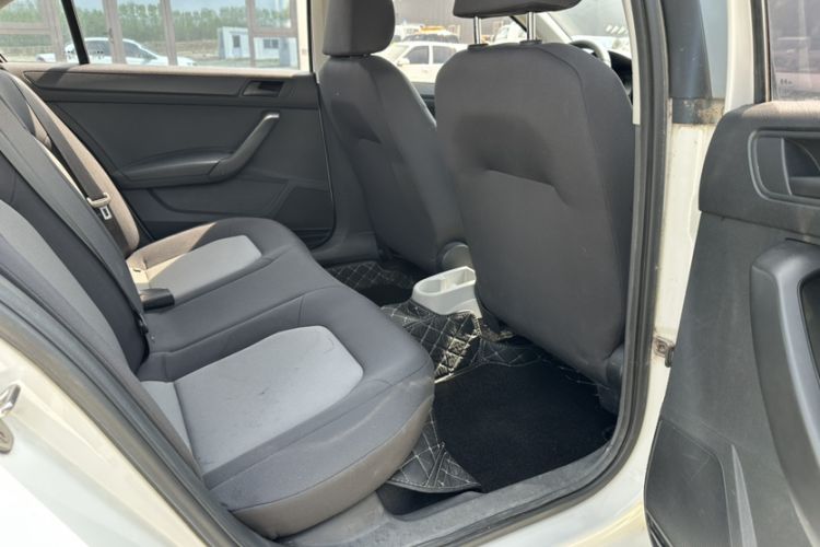 Used Skoda Rapid 2016 1.4L Manual Front-Wheel Drive Model