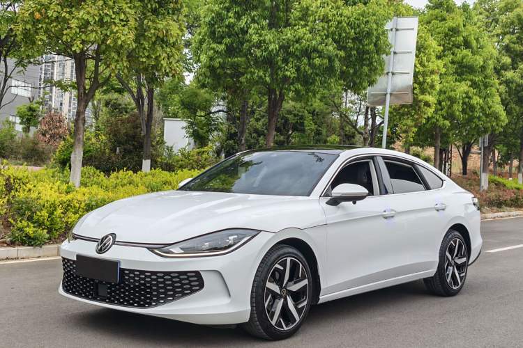 Used Volkswagen Lamando 2023 Lavida L 280TSI DSG Cool & Spicy Edition
