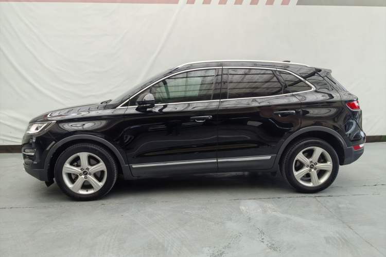 Used Lincoln MKC 2017 2.0T Two-Wheel Drive Deluxe Edition Exterior 11