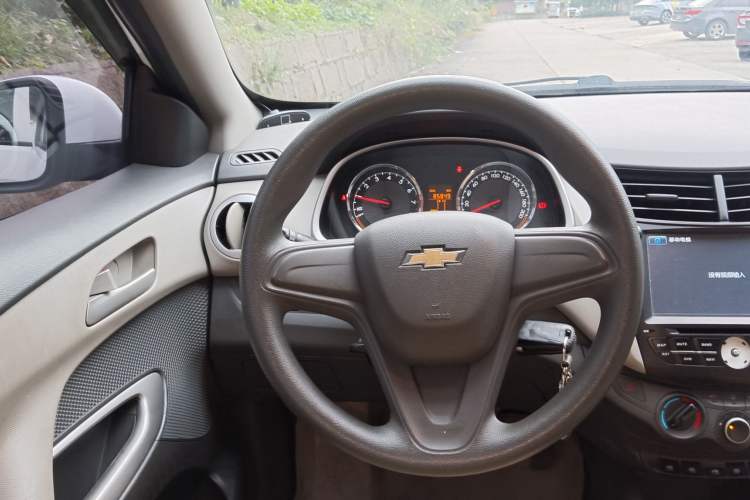 Used Chevrolet Sail 2015 Sail 3 1.5L Manual with Ideal Sunroof Edition