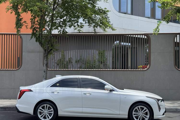 Used Cadillac CT4 2023 25T Fashion Edition
